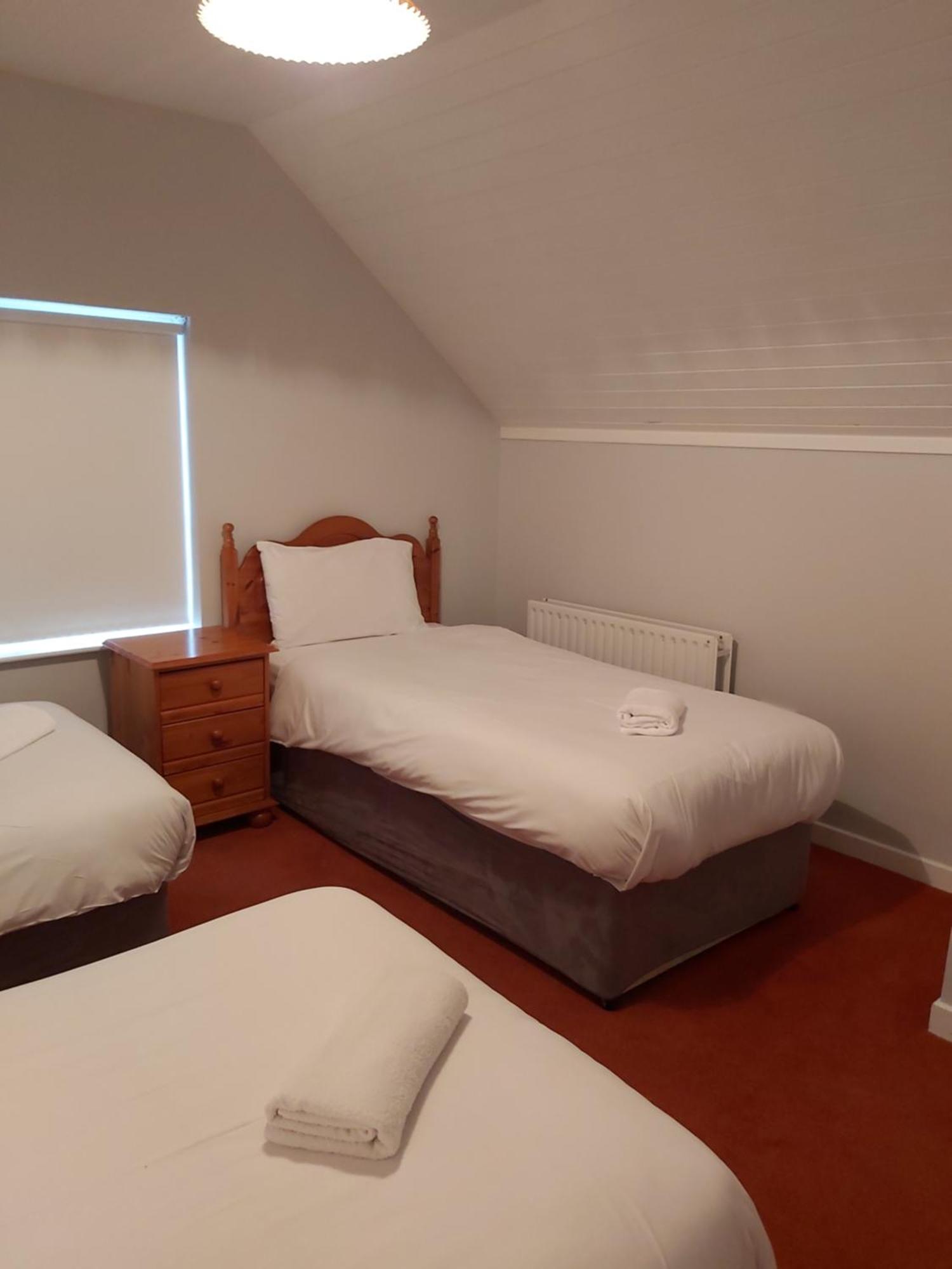 Aran View Holiday Homes Doolin - Home No 2 Knockfin Cross Roads Room photo